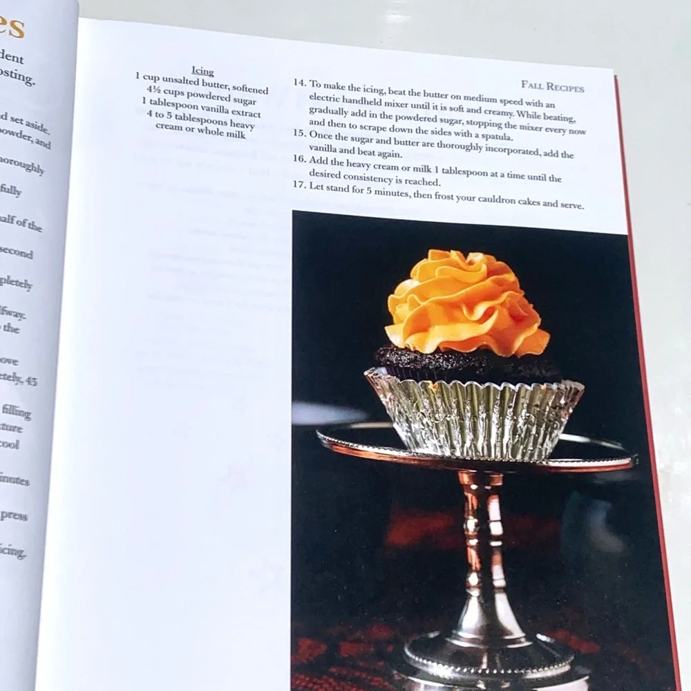 The Unofficial Hogwarts for the Holidays Cookbook 2020 Hardcover